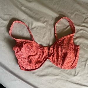 Worn once- size 38DD